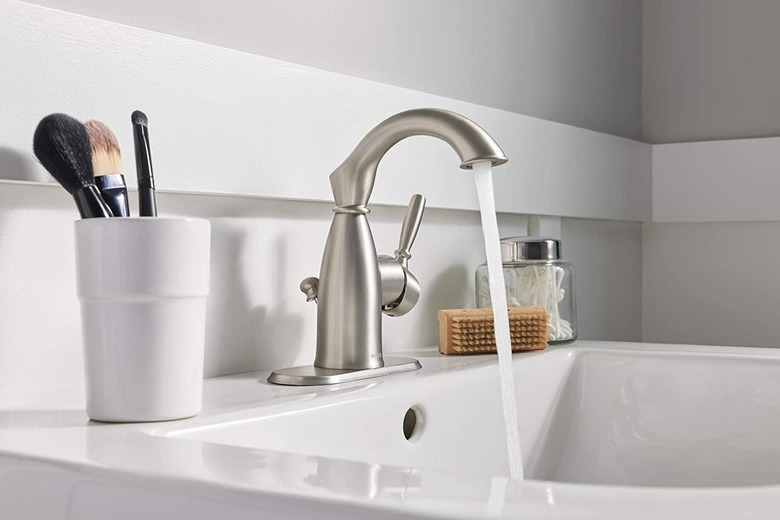 Moen Sarona One-handle Faucet