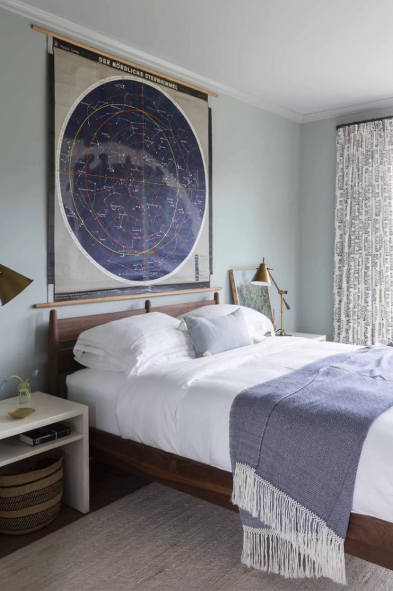 bedroom lighting ideas with task lamps on nightstands