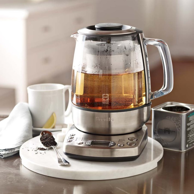 tea maker
