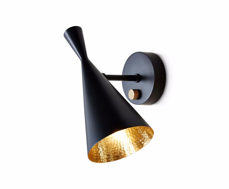 modern wall sconce