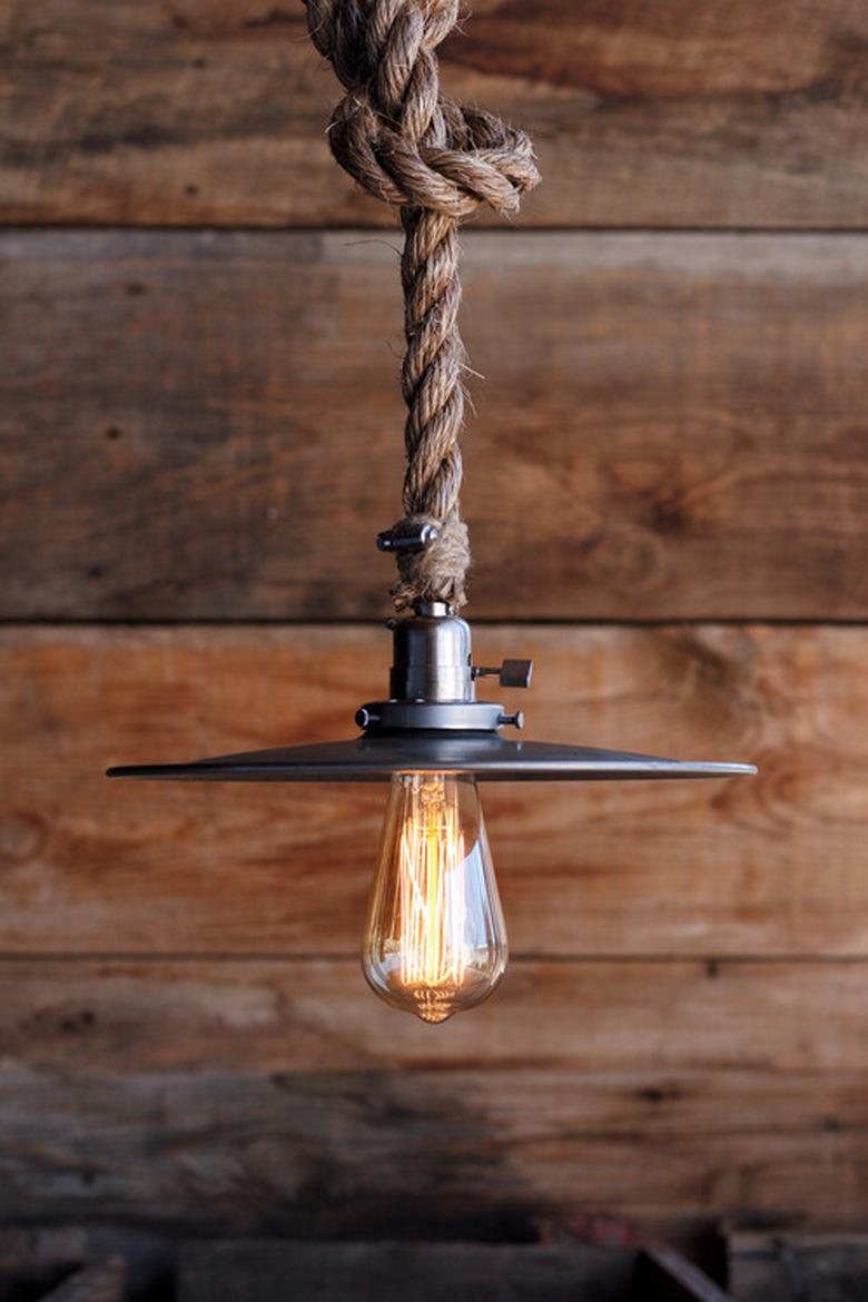 industrial pendant light
