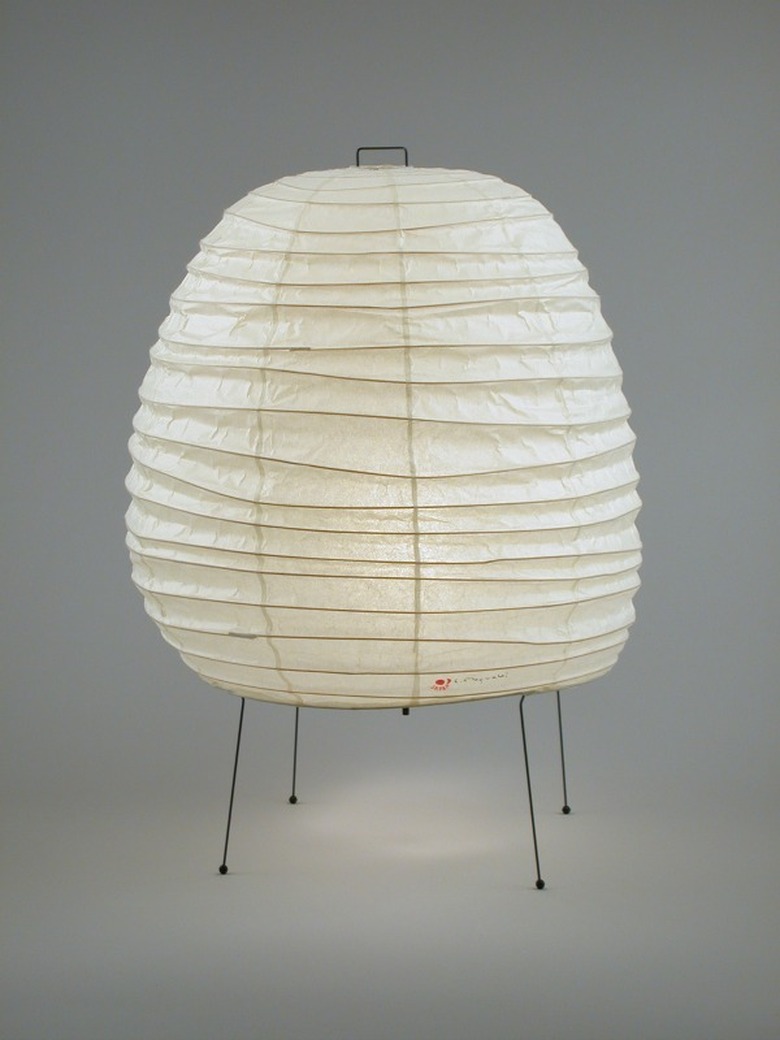 Akari Light Sculptures by Isamu Noguchi - Midcentury Decorative Object