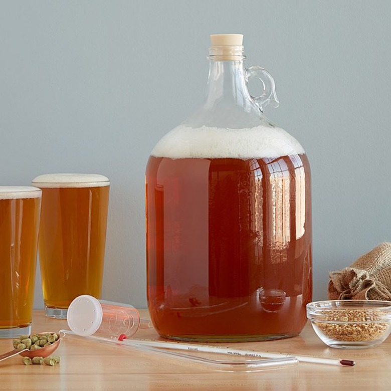 beer brewing kit