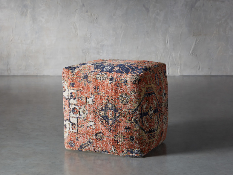 Patterned pouf