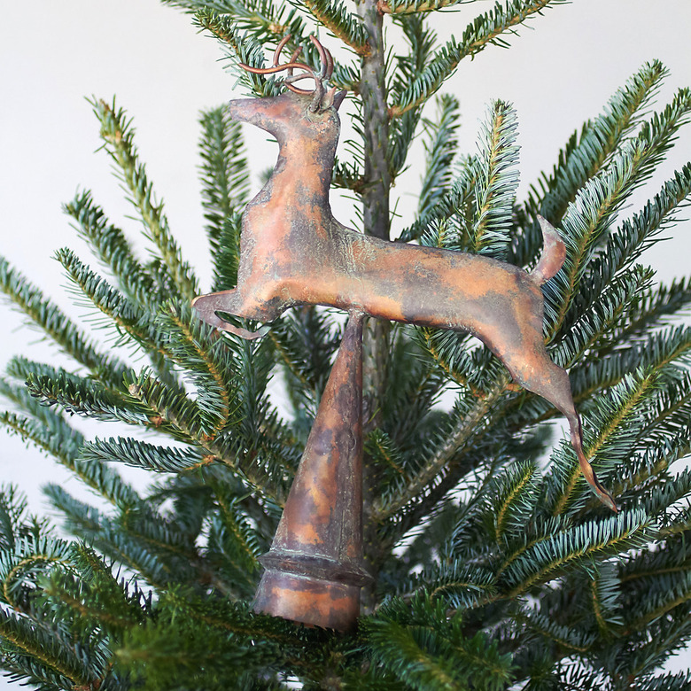 stag tree topper