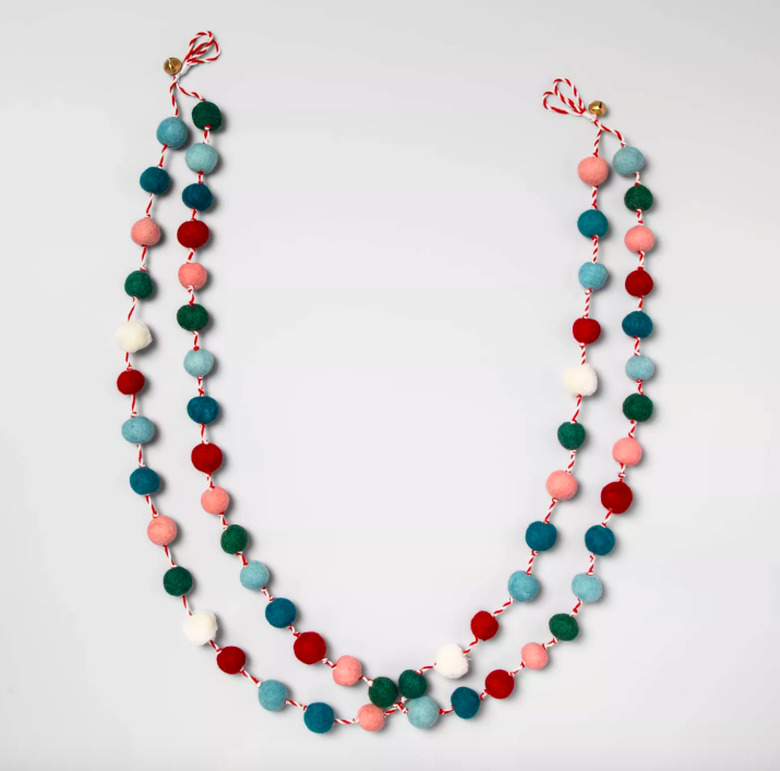 Opalhouse Christmas Pom Pom Garland