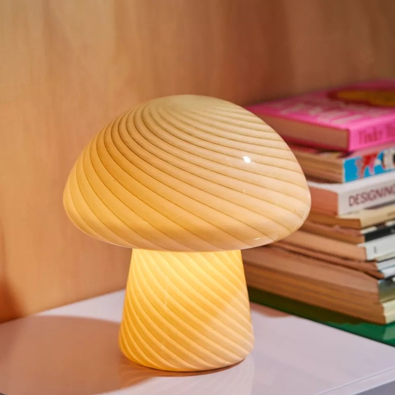 '70s decor retro lighting