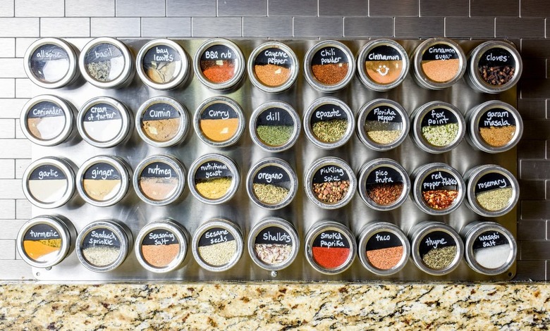 Magnetic spice rack