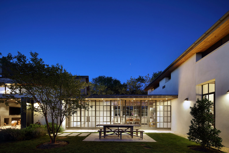 We House Tim Dumbleton Architecture Modern New York Glass House