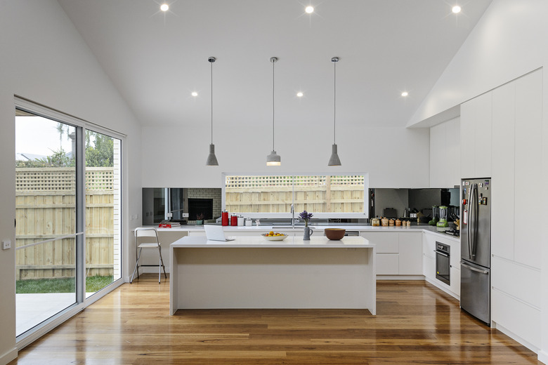 kitchen island and pendant lights