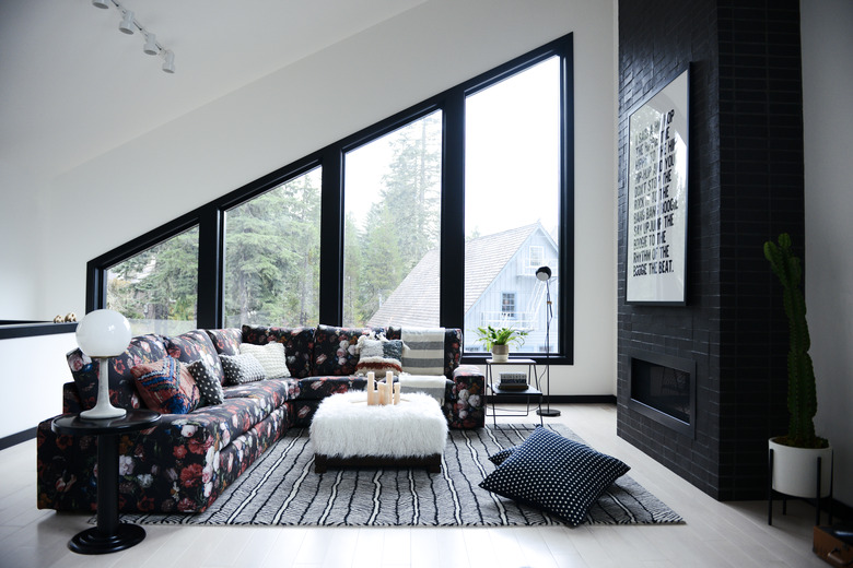 black and white living room