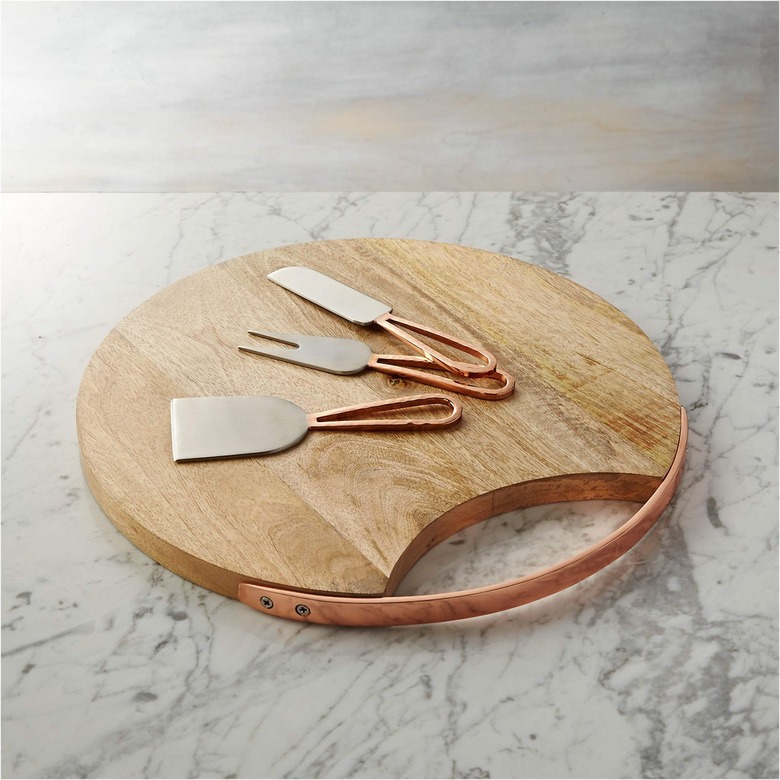 Beck Cheese Board And 3 Copper Cheese Knives Set