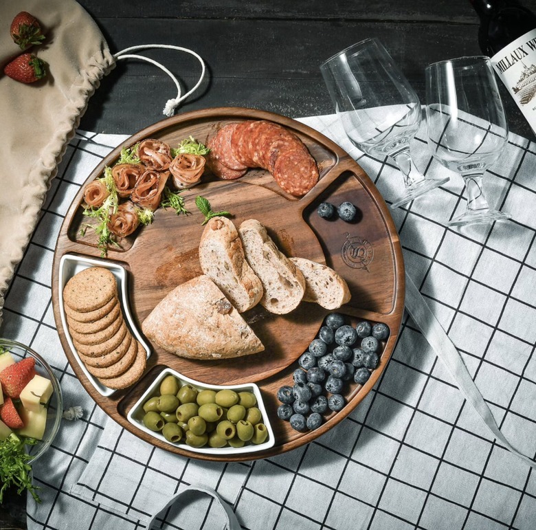 Lazy Susan Turntable Cheeseboard