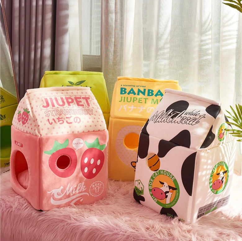 Maple Raccoon Milk Carton Pet Bed