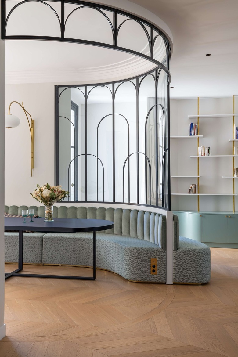 The gallery dining area and piano room.