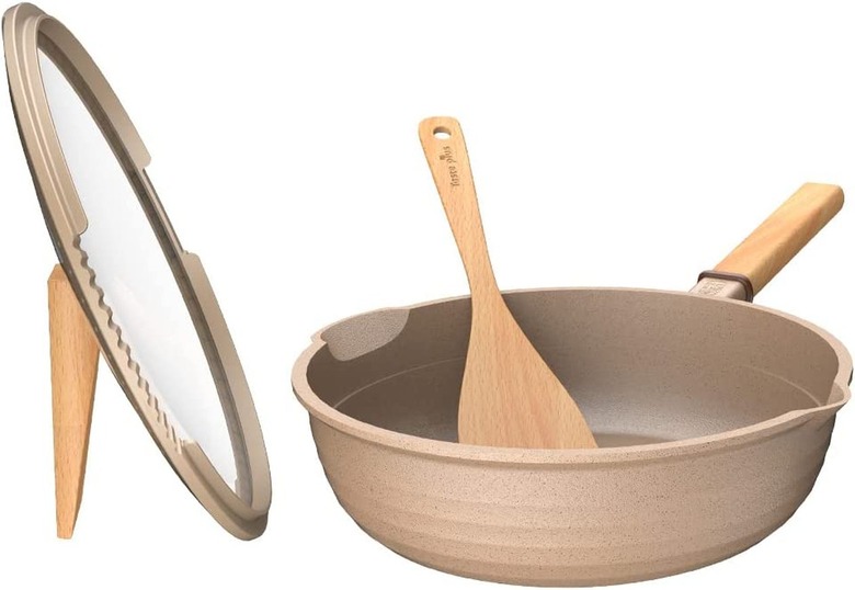 Nonstick deep frying pan