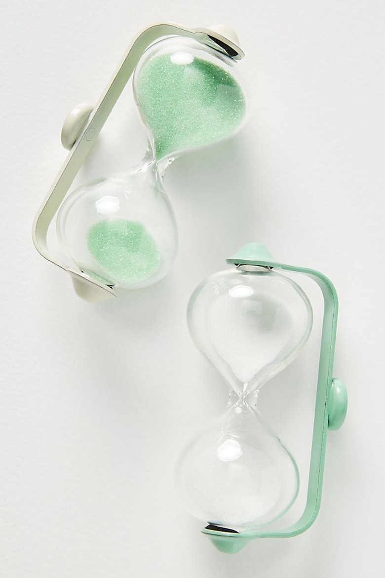 two green hourglasses