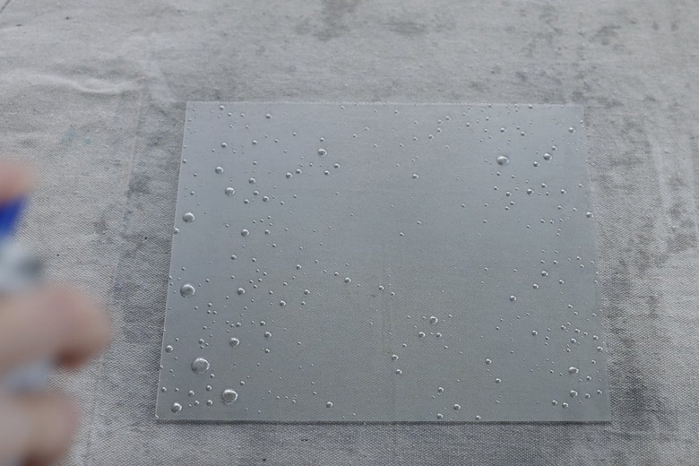 Spraying glass with silver mirror spray paint