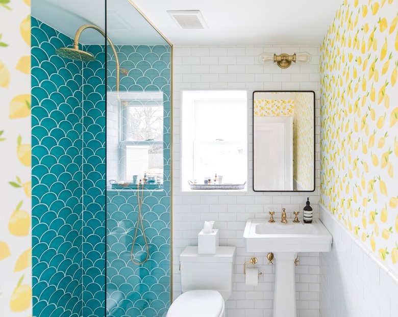 yellow and aqua color idea for bathroom