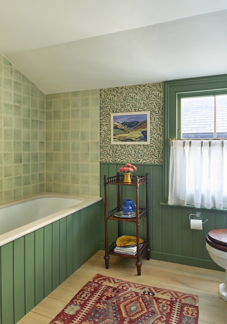 wallpaper arts and crafts bathroom