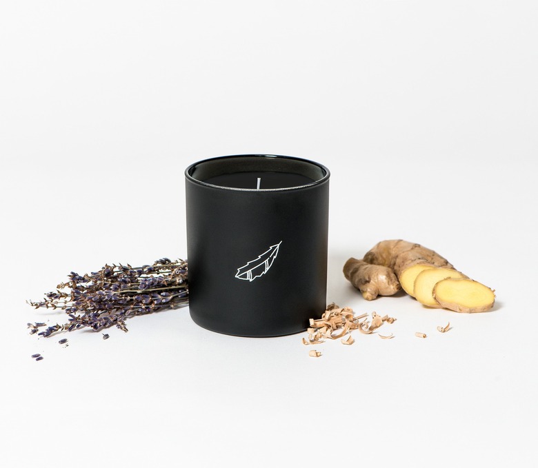 snowe pillow talk candle