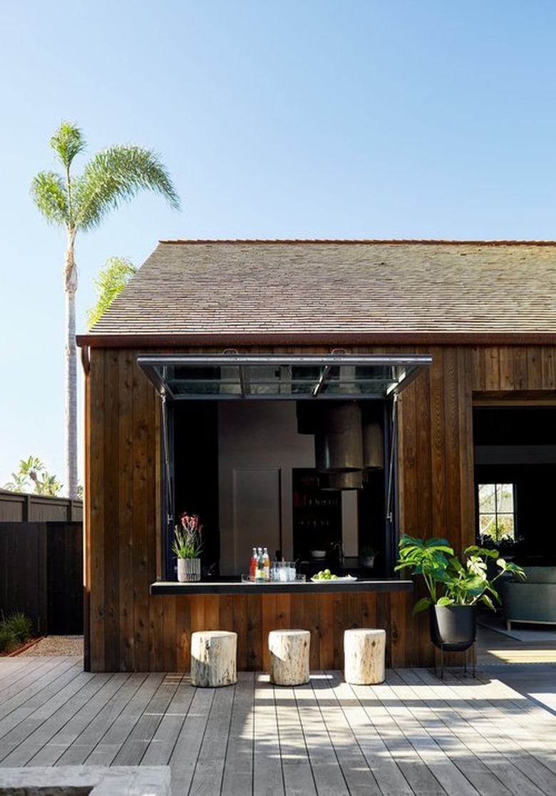 indoor outdoor backyard bar design