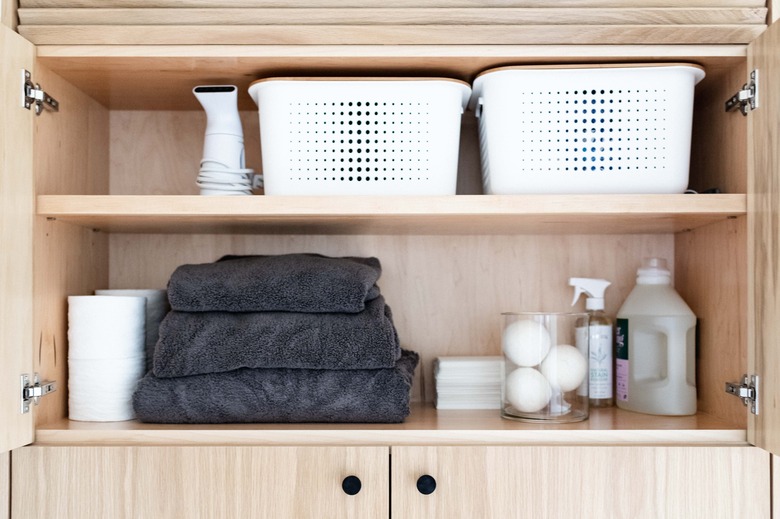 cabinet storage with storage baskets