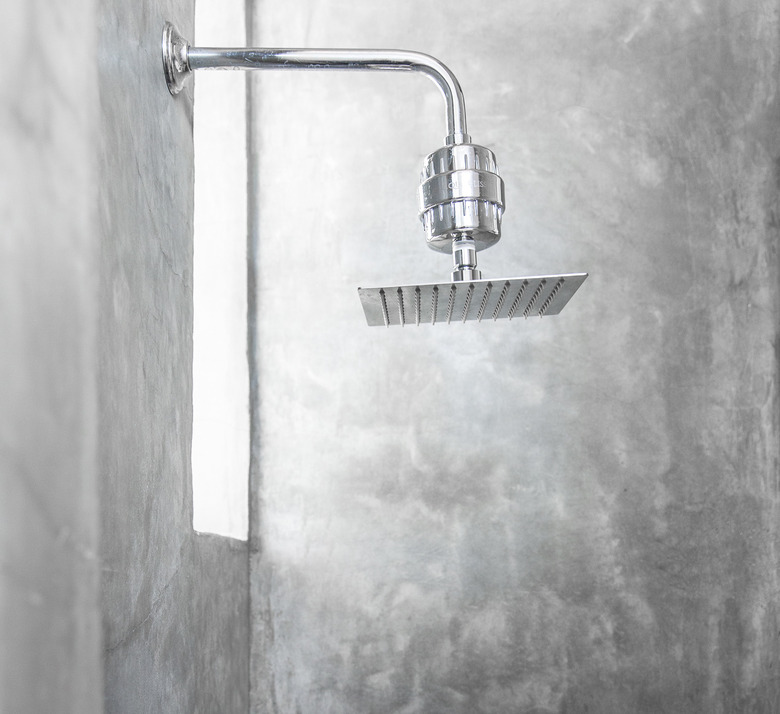 Fixed rainfall showerhead