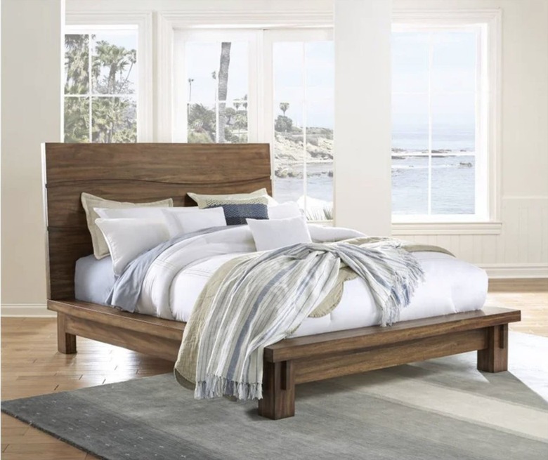 Santa Barbara Platform Bed