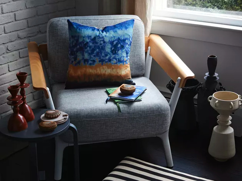 chair with tie-dye pillow