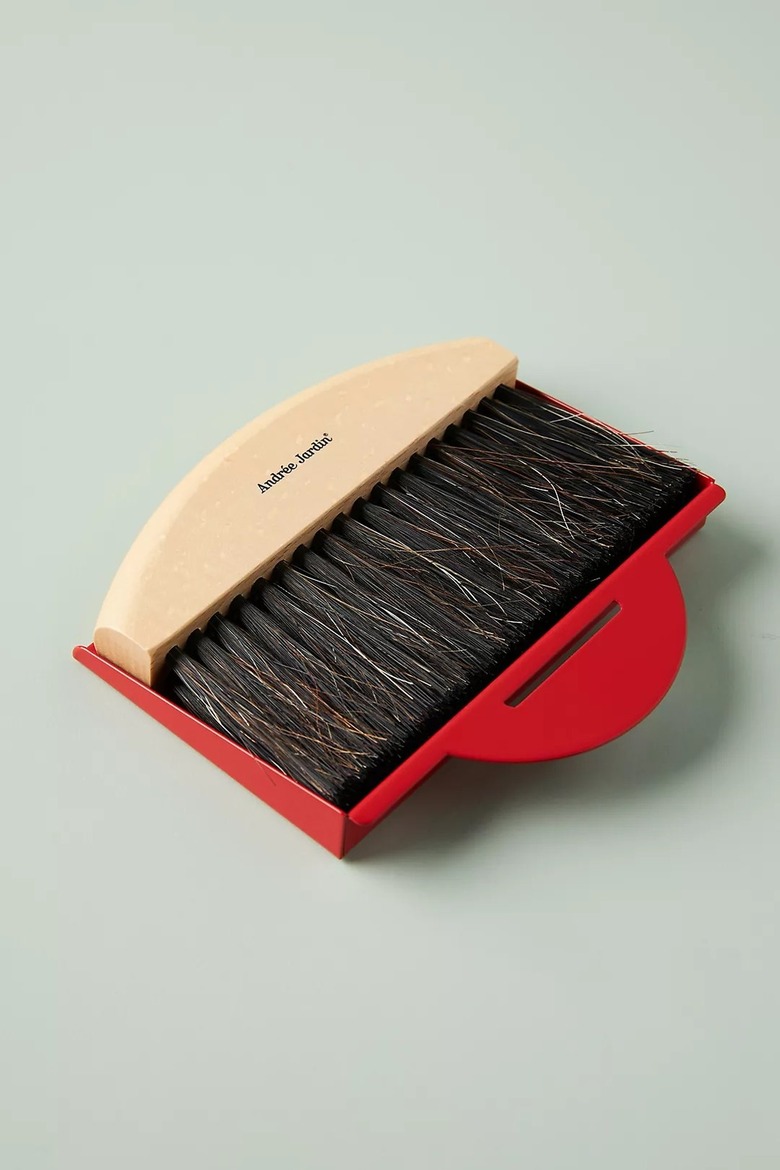 petite dustpan