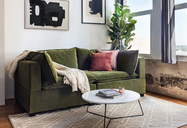 Albany Park 84-Inch Kova Sofa