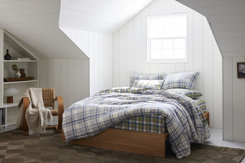 The Best Flannel Sheets That Will Actually Keep You Warm At Night
