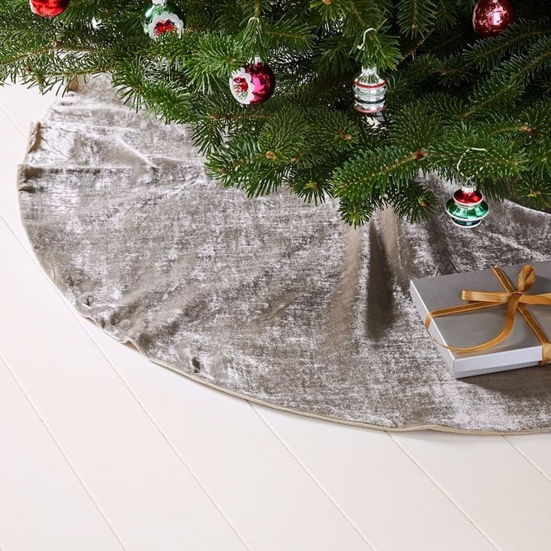 West Elm Lush Velvet Tree Skirt