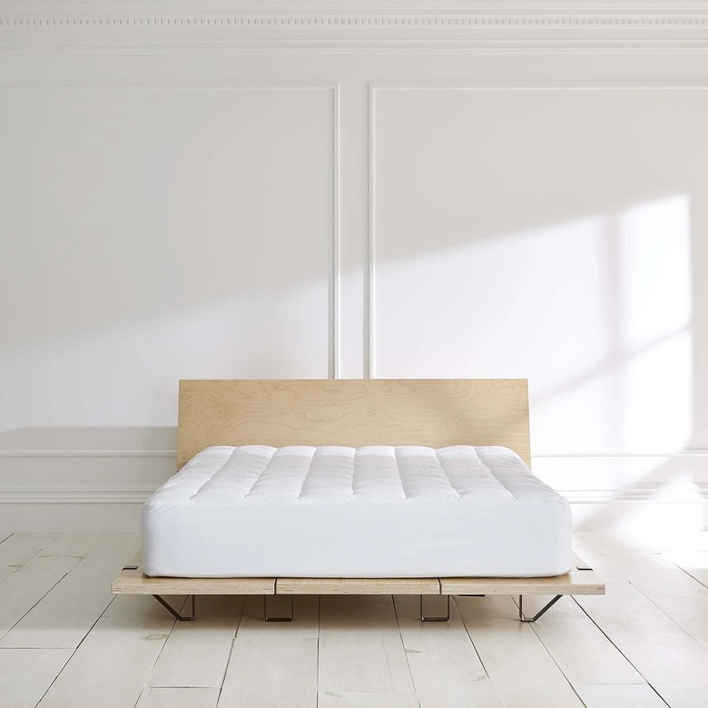 rooklinen Down Alternative Mattress Topper