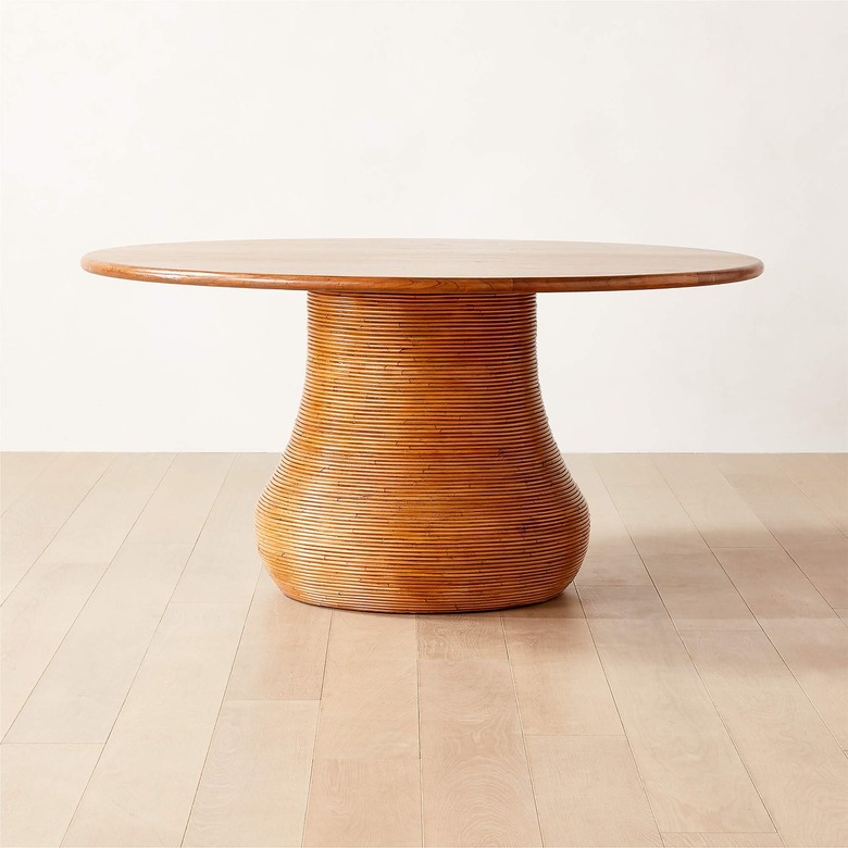 Salamina dining table