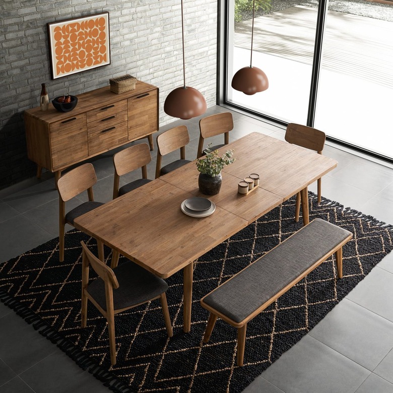 extendable wood dining table