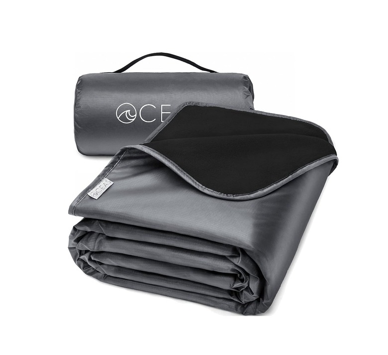 gray outdoor blanket with carrying case