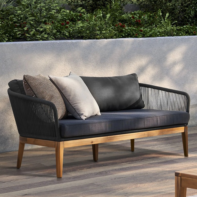 Outdoor loveseat