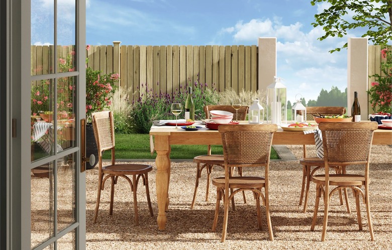 Birch Lane Tayler Indoor/Outdoor Dining Table