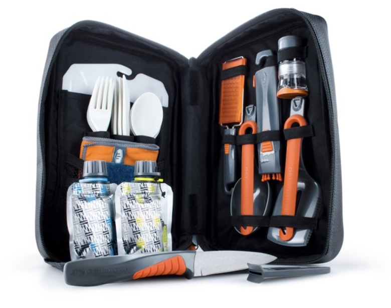 GSI Outdoors Destination Kitchen Set 24