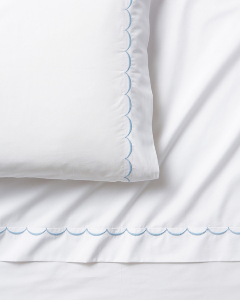 Garnet Hill Signature Scallop Embroidered Percale Bedding