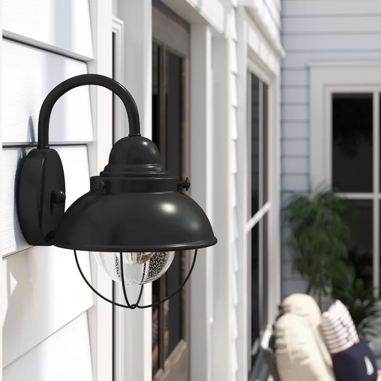 Farmhouse sconce