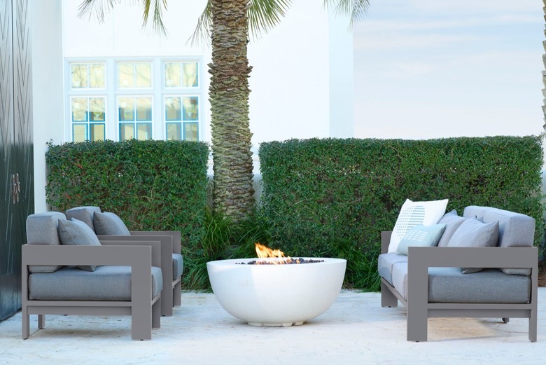 Mitchell Gold + Bob Williams