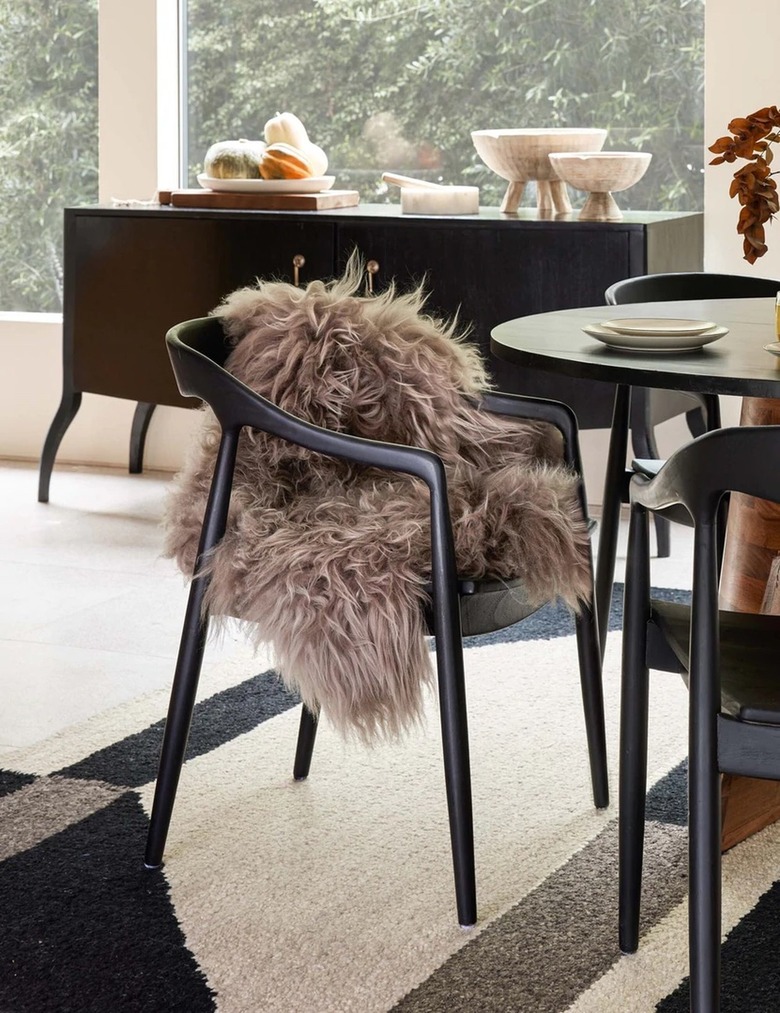 gray Icelandic sheepskin rug