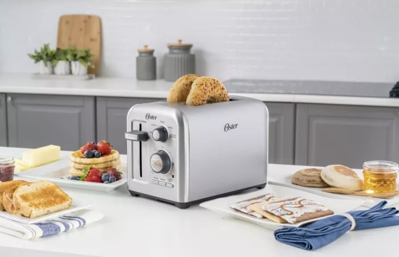 Silver 2-Slice Toaster