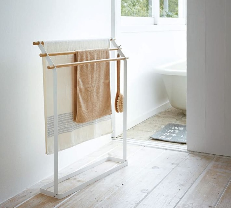 3-tier towel rack