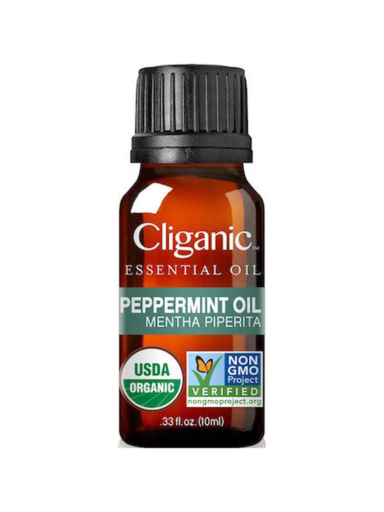 Cliganic Organic Peppermint Oil travel products