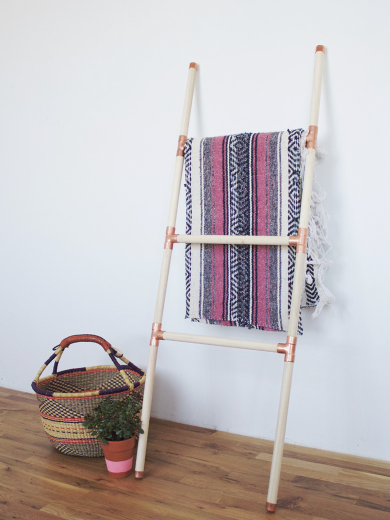 diy wood and copper blanket rack