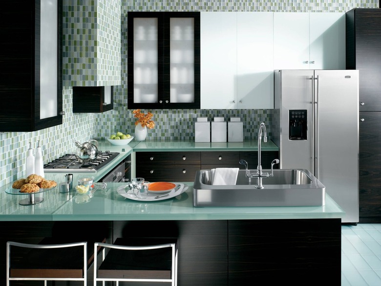 glass kitchen countertops